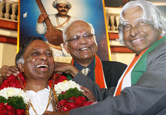 The trio, Dr. A.P.J. Abdul Kalam, Dr. Vijay Bhatkar and Dr. R. A. Mashelkar